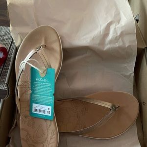 New w/box  Olukai Honu womens flip flop sandals size 10
